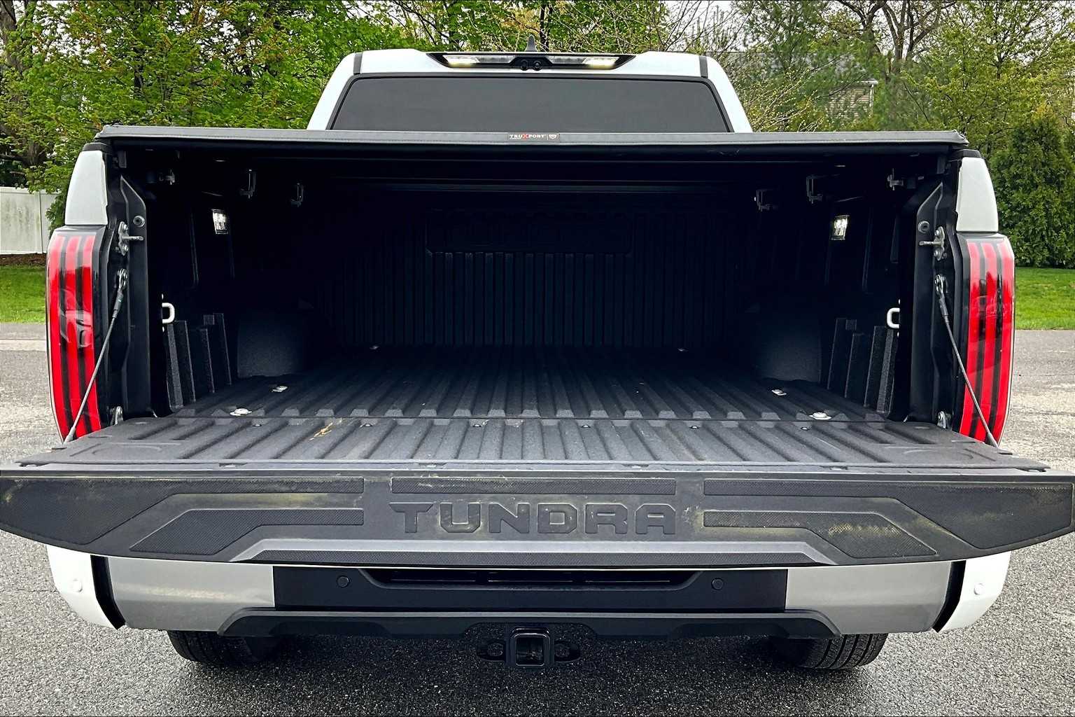 2024 Toyota Tundra Limited - Photo 32