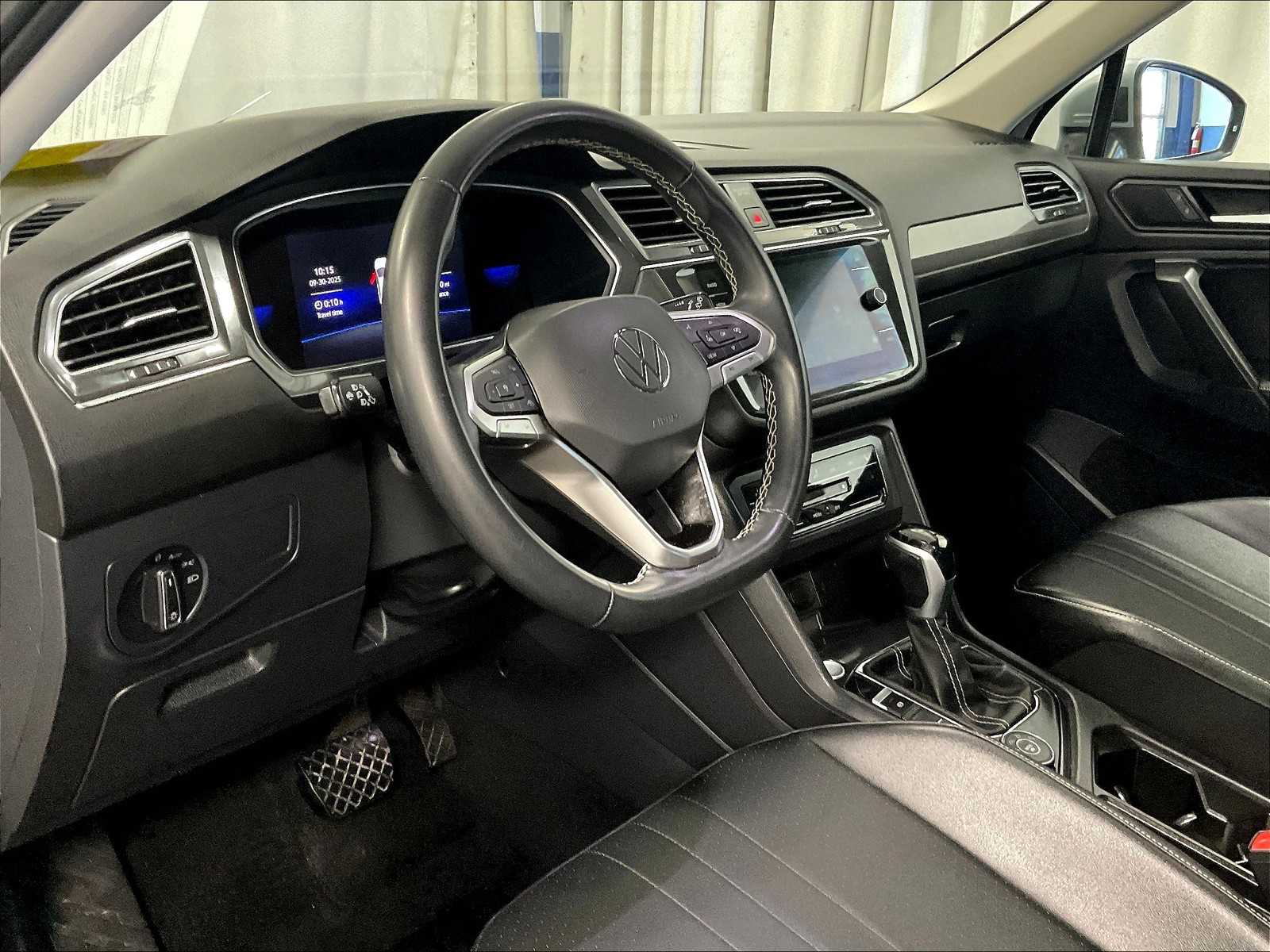2022 Volkswagen Tiguan SE - Photo 8