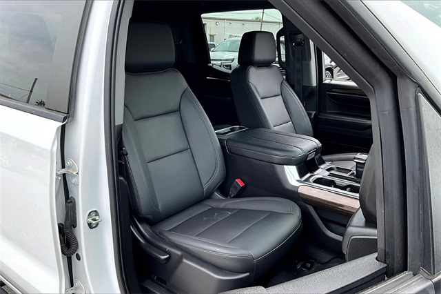 2023 Chevrolet Silverado 1500 RST - Photo 11