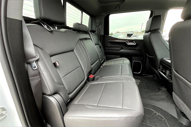 2023 Chevrolet Silverado 1500 RST - Photo 15