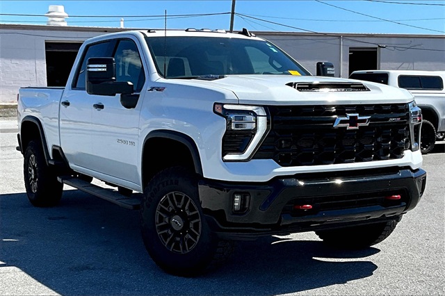 2025 Chevrolet Silverado 2500HD ZR2