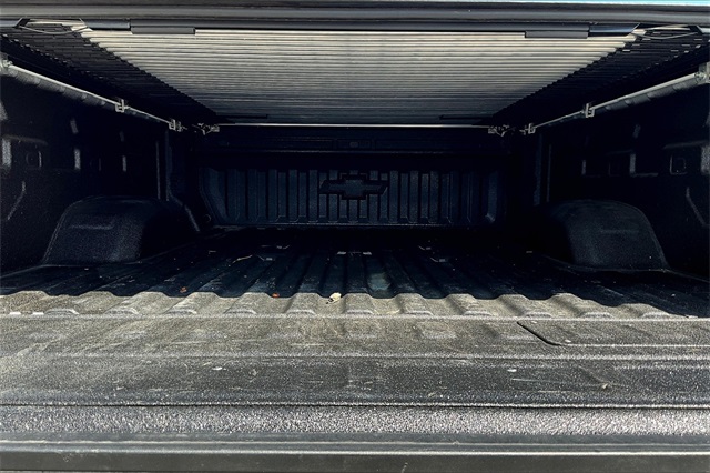 2025 Chevrolet Silverado 2500HD ZR2 - Photo 25