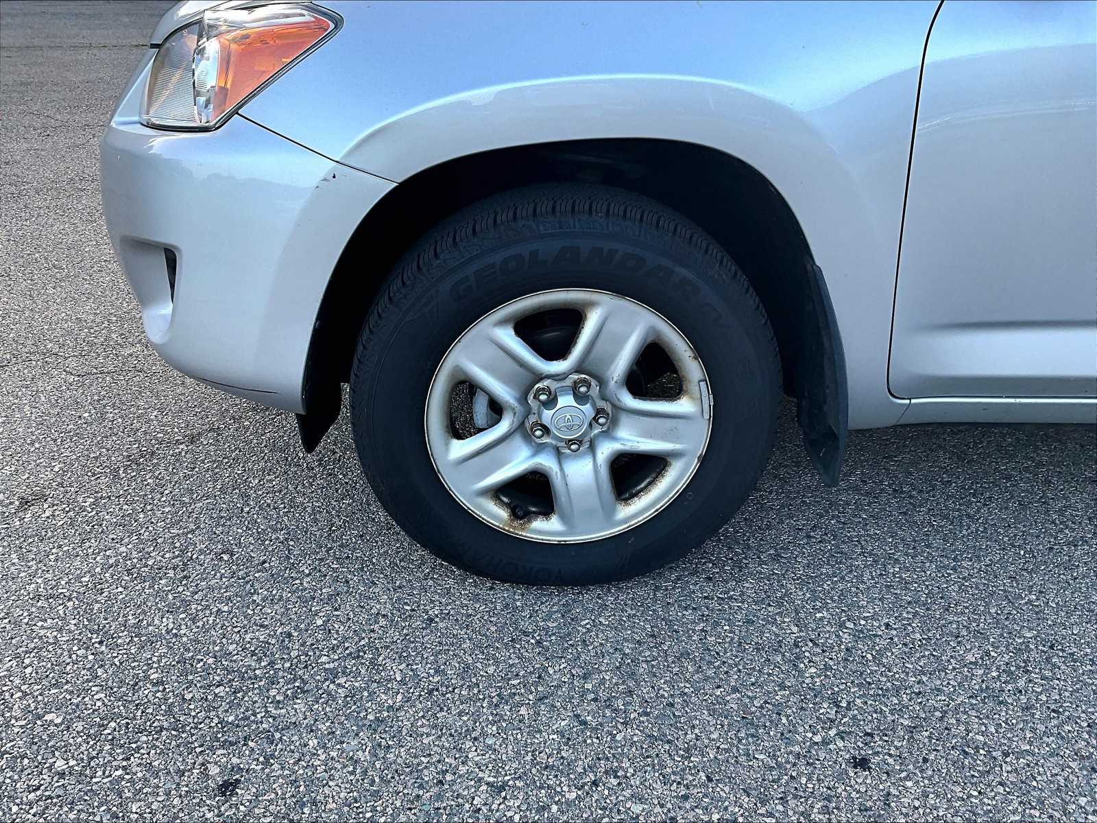 2009 Toyota RAV4  - Photo 4