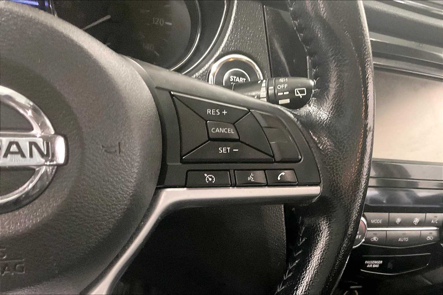 2020 Nissan Rogue SV - Photo 24