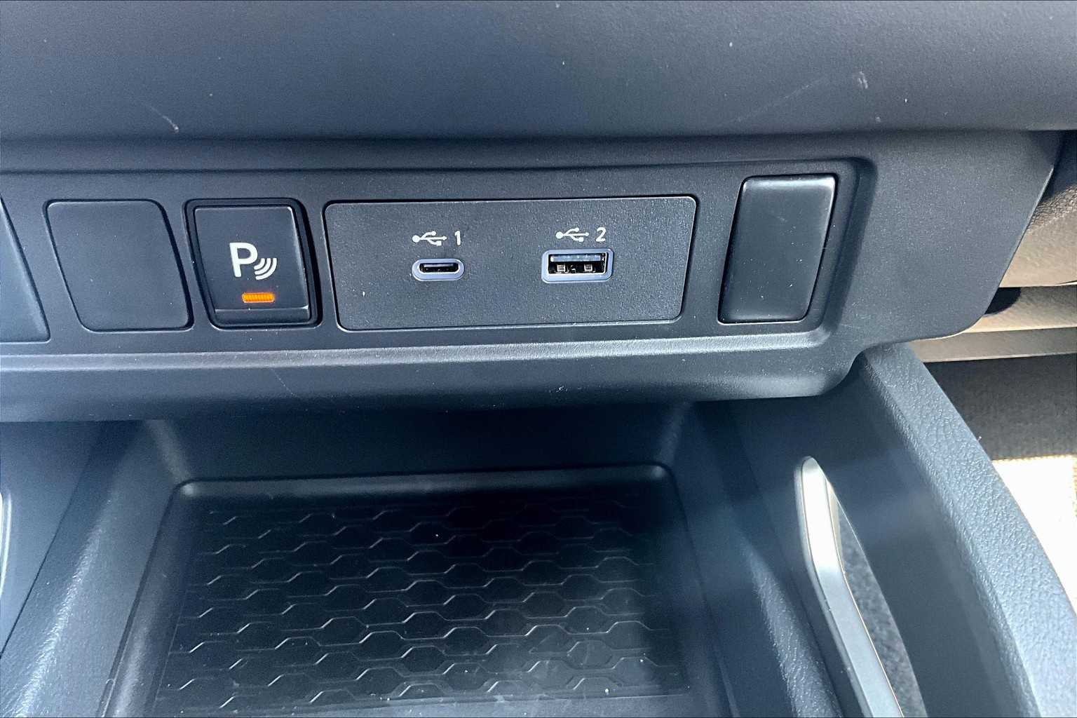 2025 Nissan Frontier SV - Photo 25