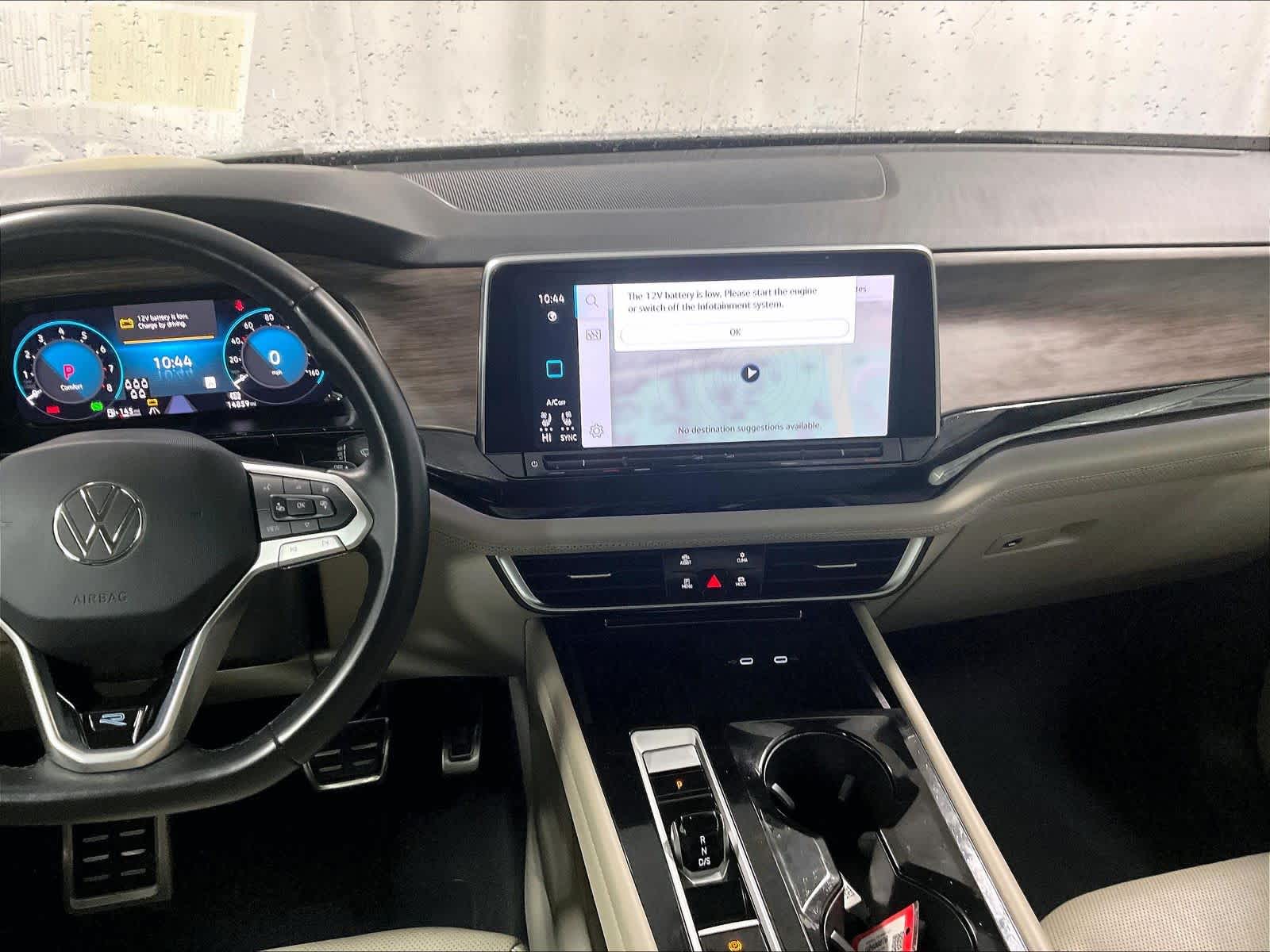 2025 Volkswagen Atlas 2.0T SEL Premium R-Line - Photo 18