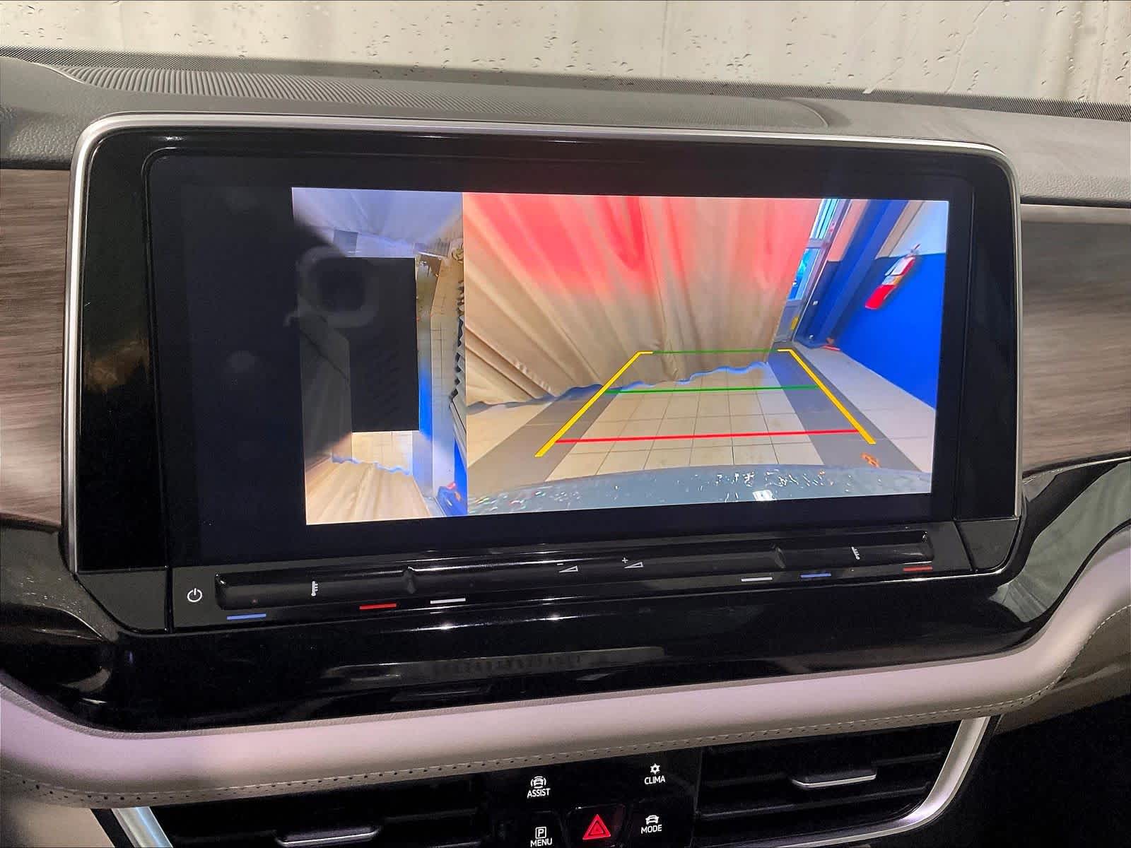 2025 Volkswagen Atlas 2.0T SEL Premium R-Line - Photo 19