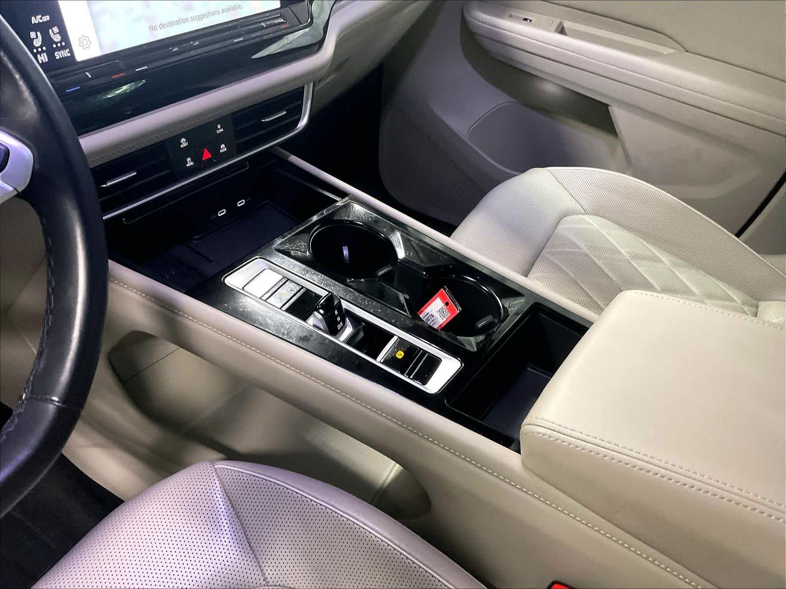 2025 Volkswagen Atlas 2.0T SEL Premium R-Line - Photo 20