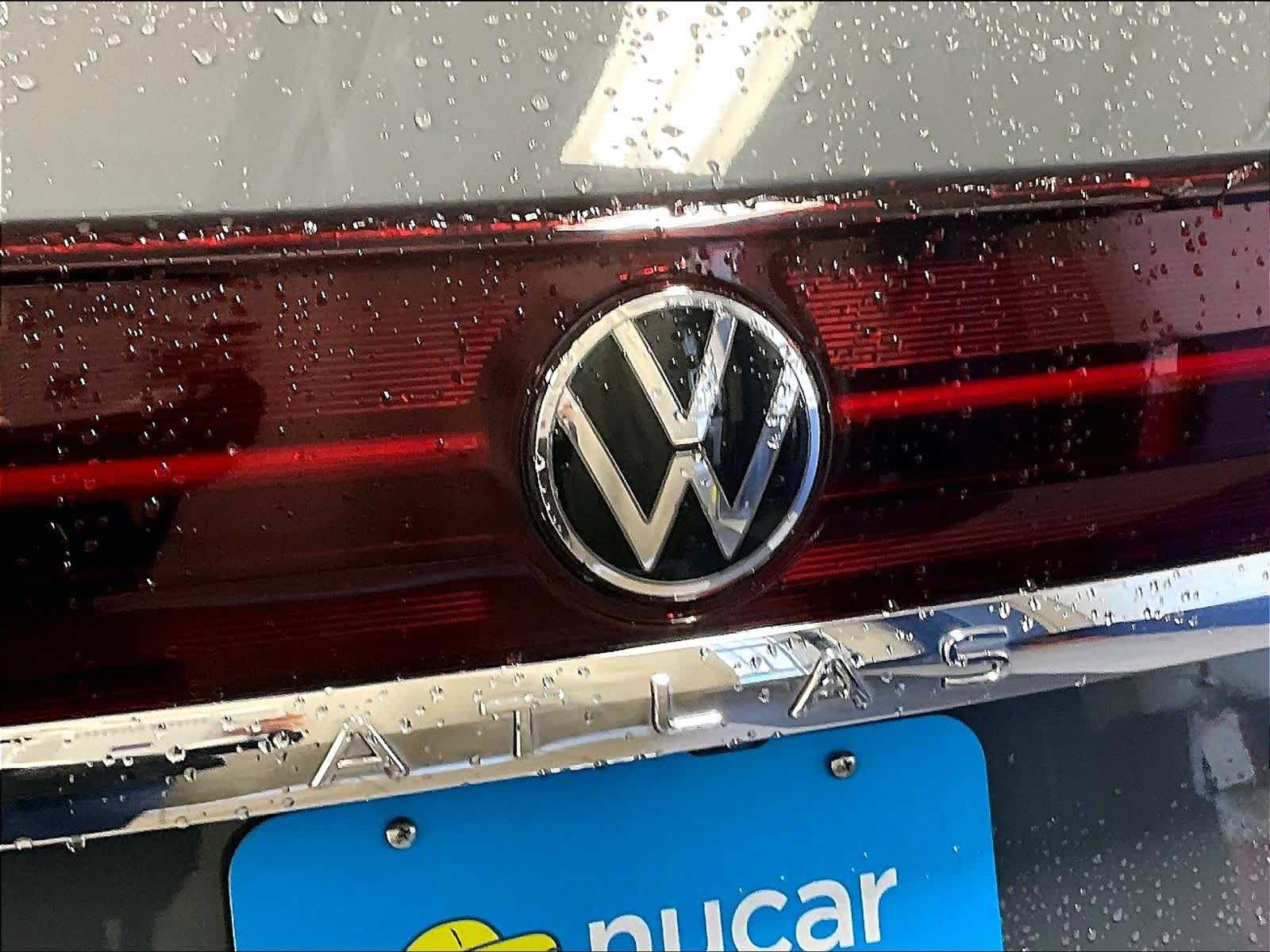 2025 Volkswagen Atlas 2.0T SEL Premium R-Line - Photo 29