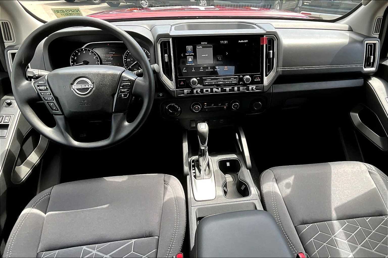 2025 Nissan Frontier SV - Photo 21