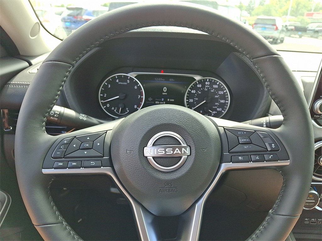 2025 Nissan Sentra SV - Photo 14