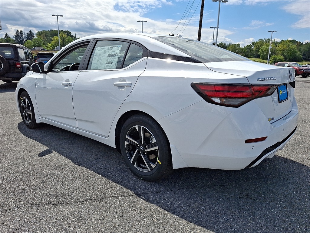 2025 Nissan Sentra SV - Photo 3