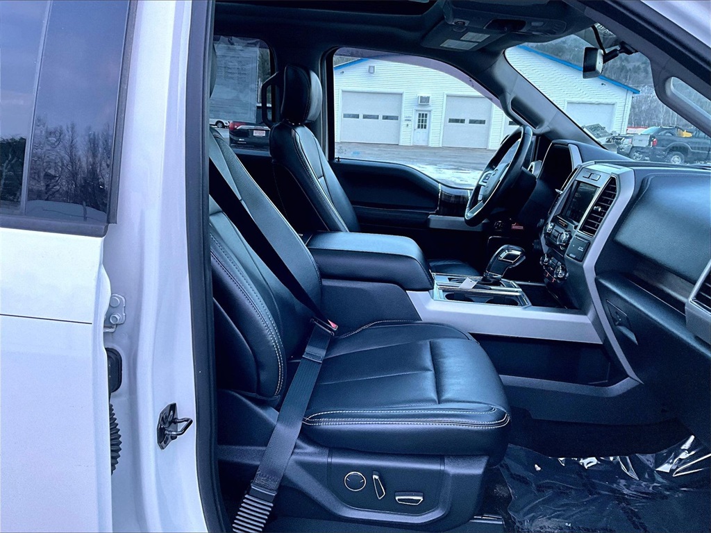 2018 Ford F-150 Lariat - Photo 11