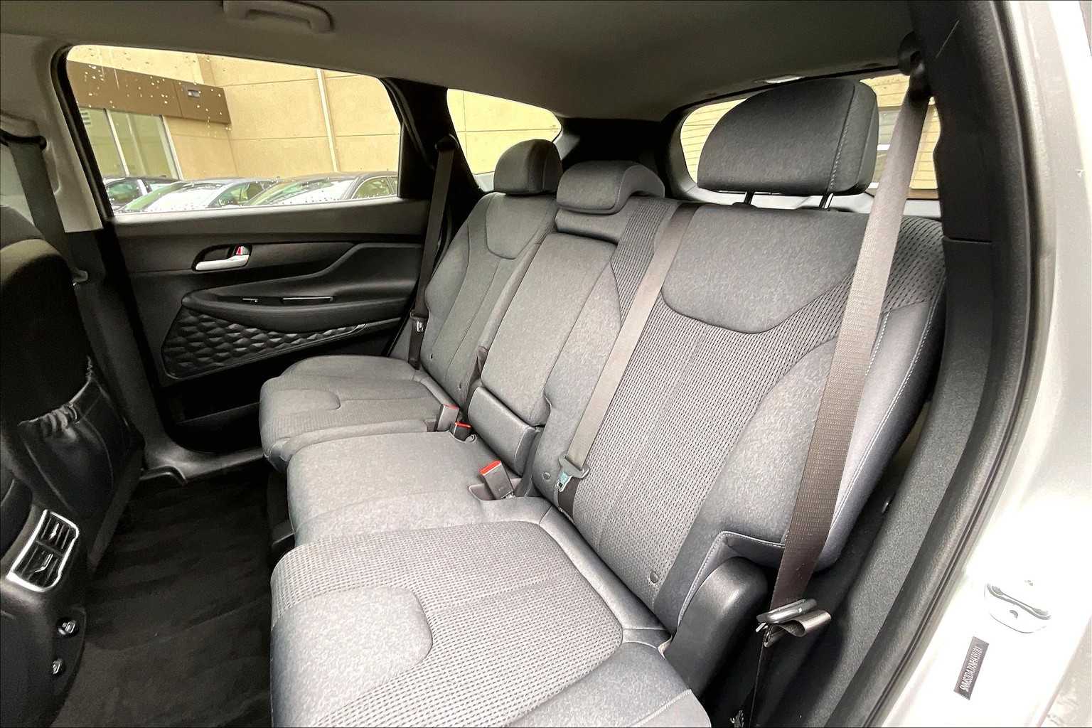 2022 Hyundai Santa Fe SEL - Photo 15