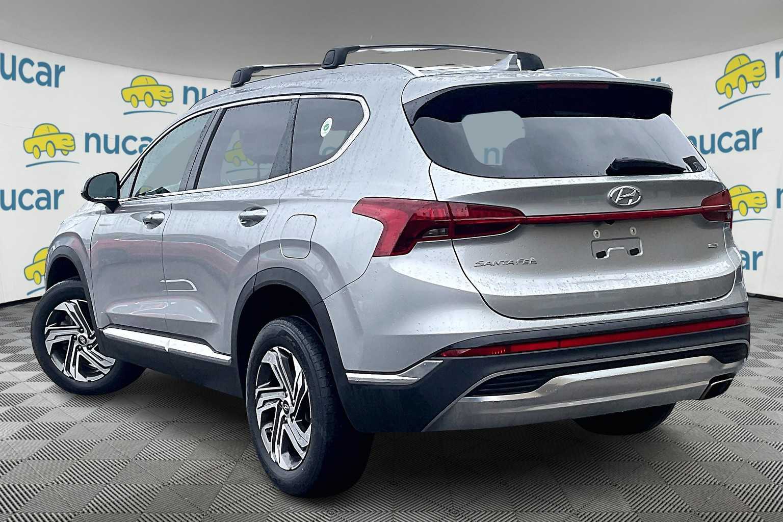 2022 Hyundai Santa Fe SEL - Photo 4