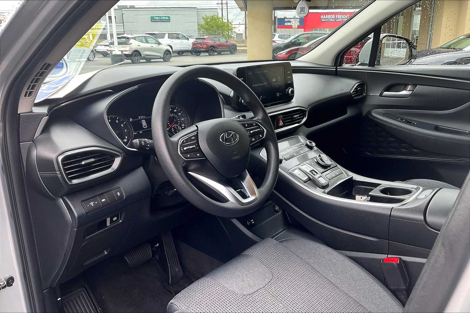 2022 Hyundai Santa Fe SEL - Photo 8