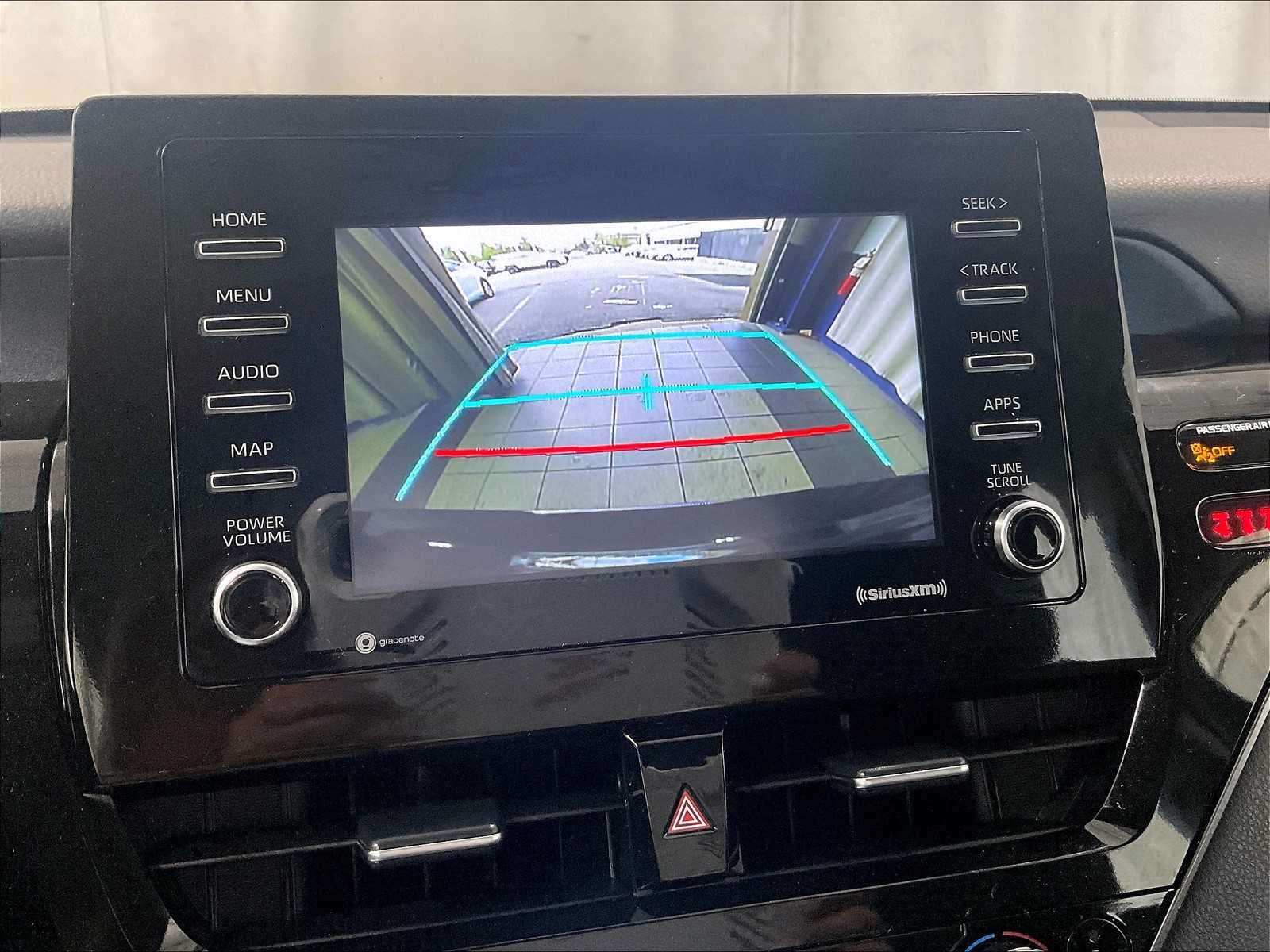 2023 Toyota Camry SE - Photo 19
