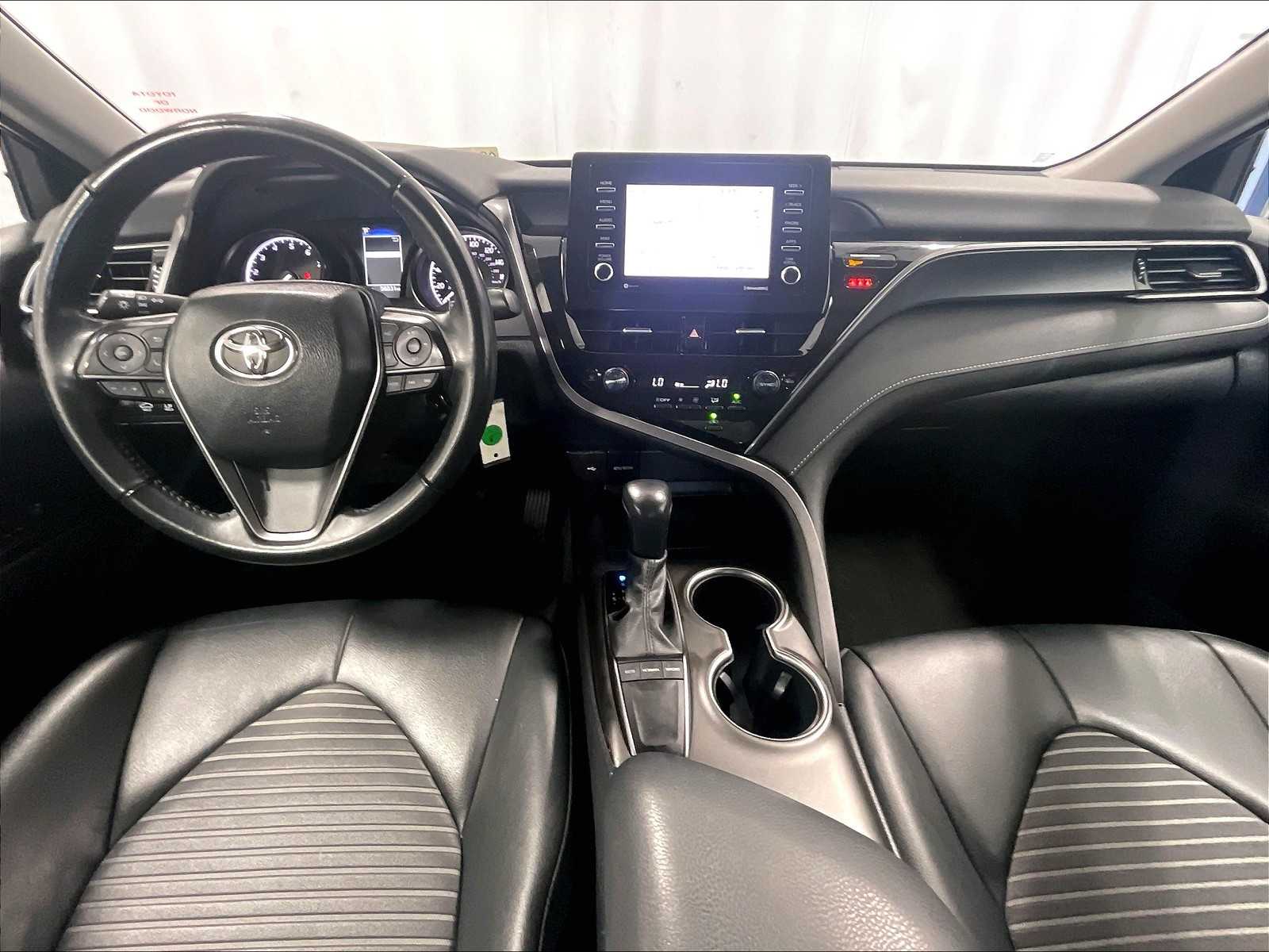 2023 Toyota Camry SE - Photo 21