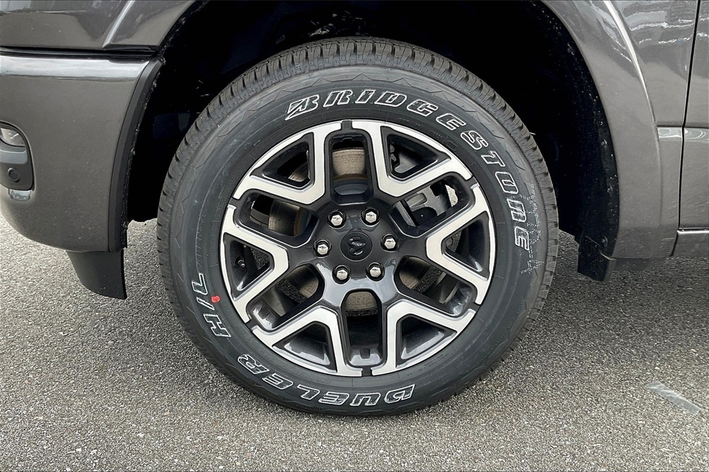 2025 Ram 1500 Laramie - Photo 8