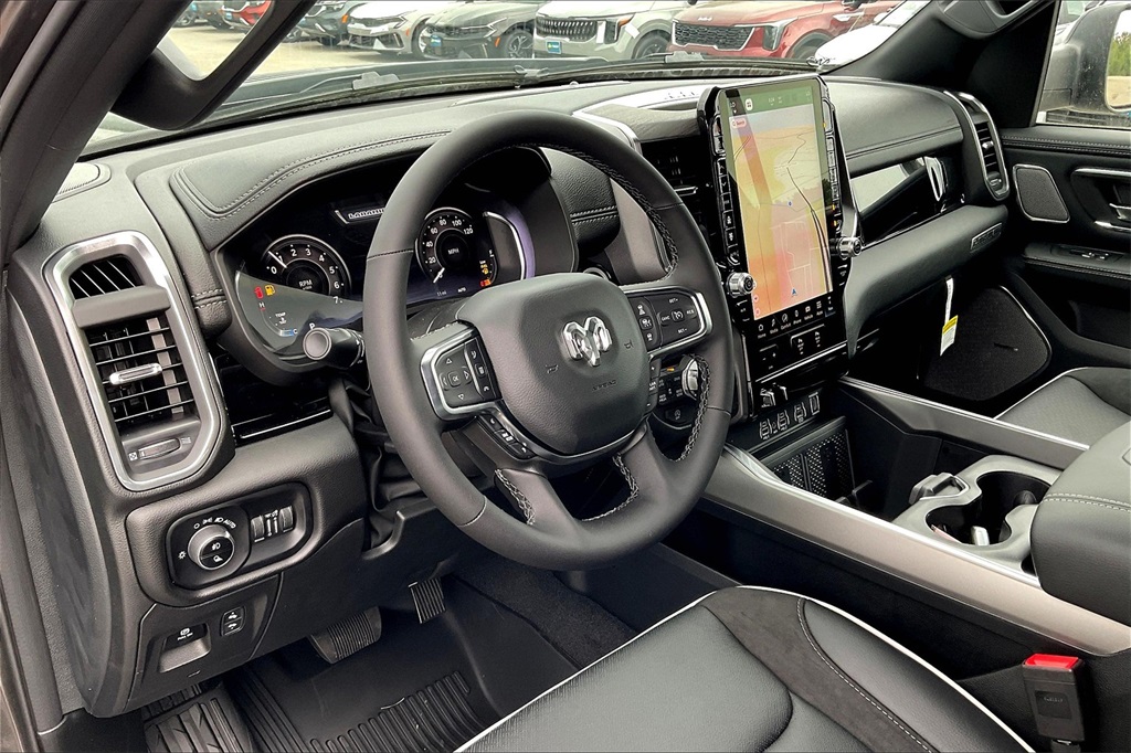 2025 Ram 1500 Laramie - Photo 9