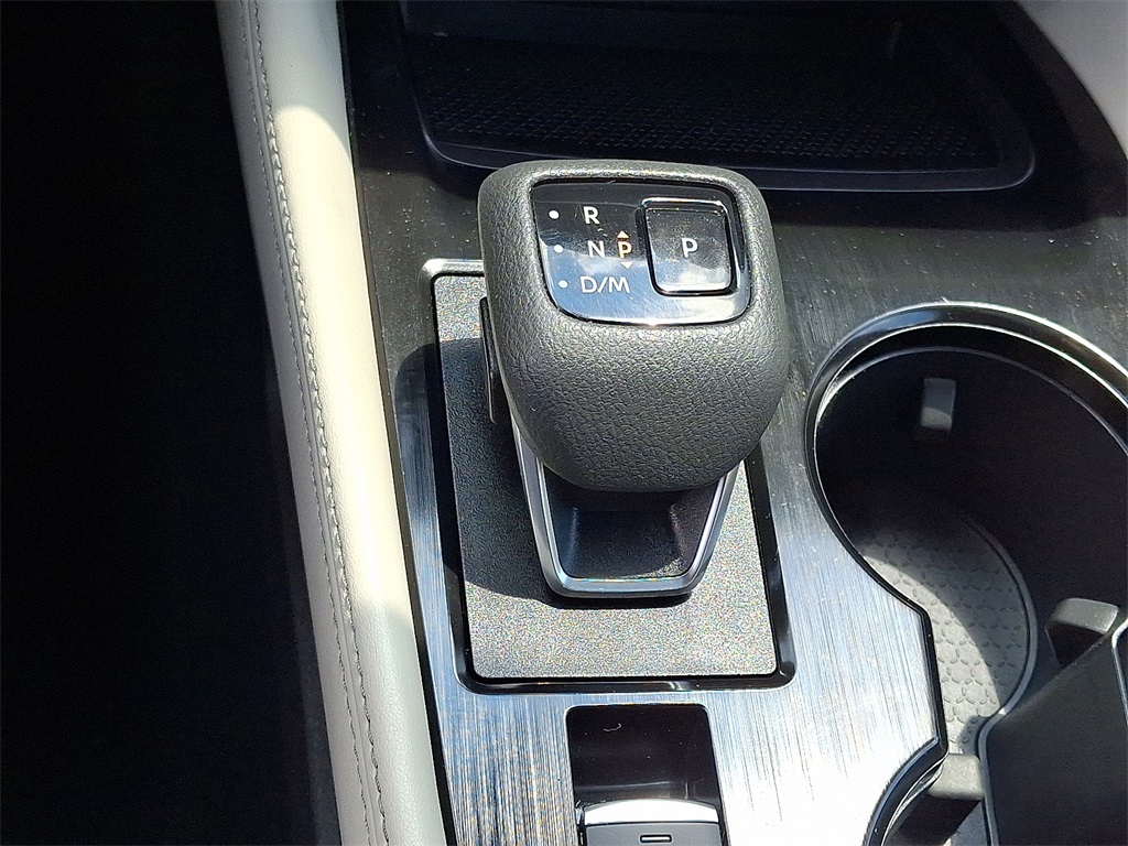 2023 Nissan Rogue SL - Photo 15