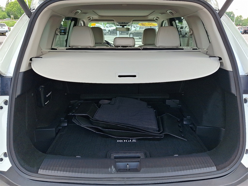 2023 Nissan Rogue SL - Photo 28