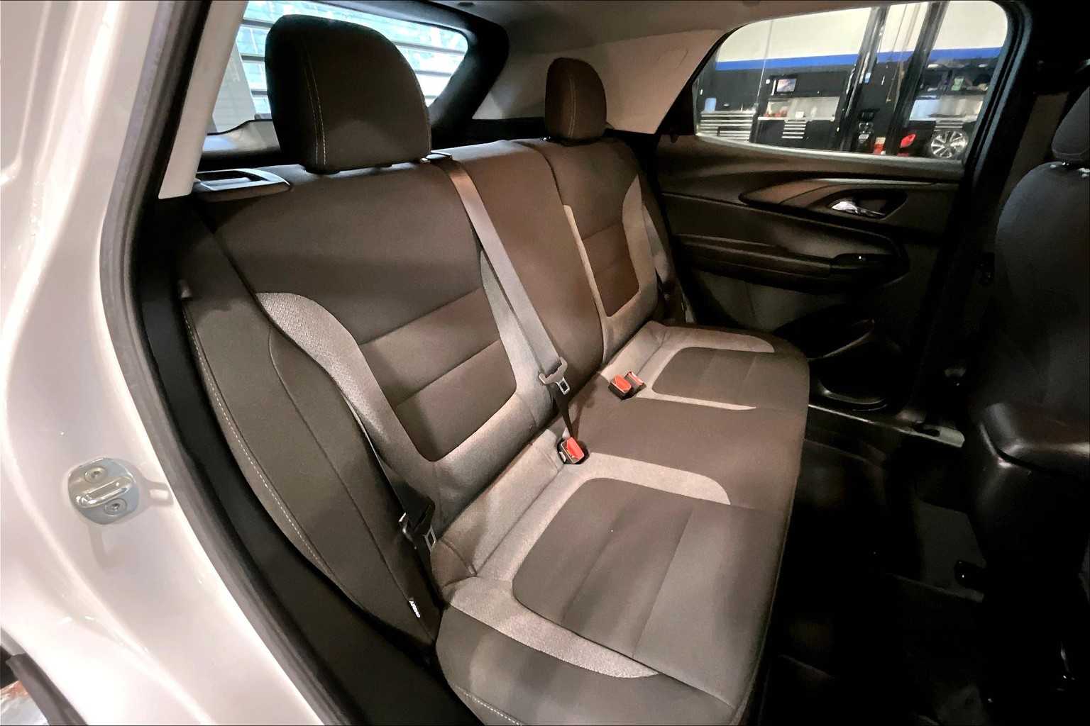 2022 Chevrolet TrailBlazer LT - Photo 16