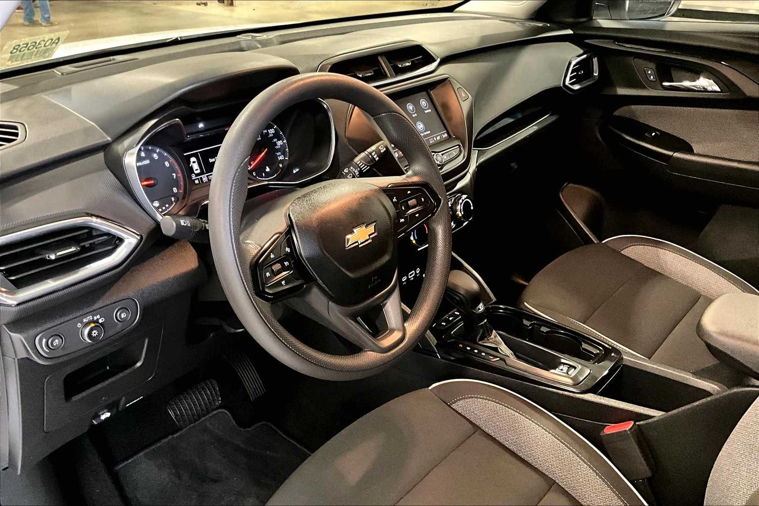 2022 Chevrolet TrailBlazer LT - Photo 8