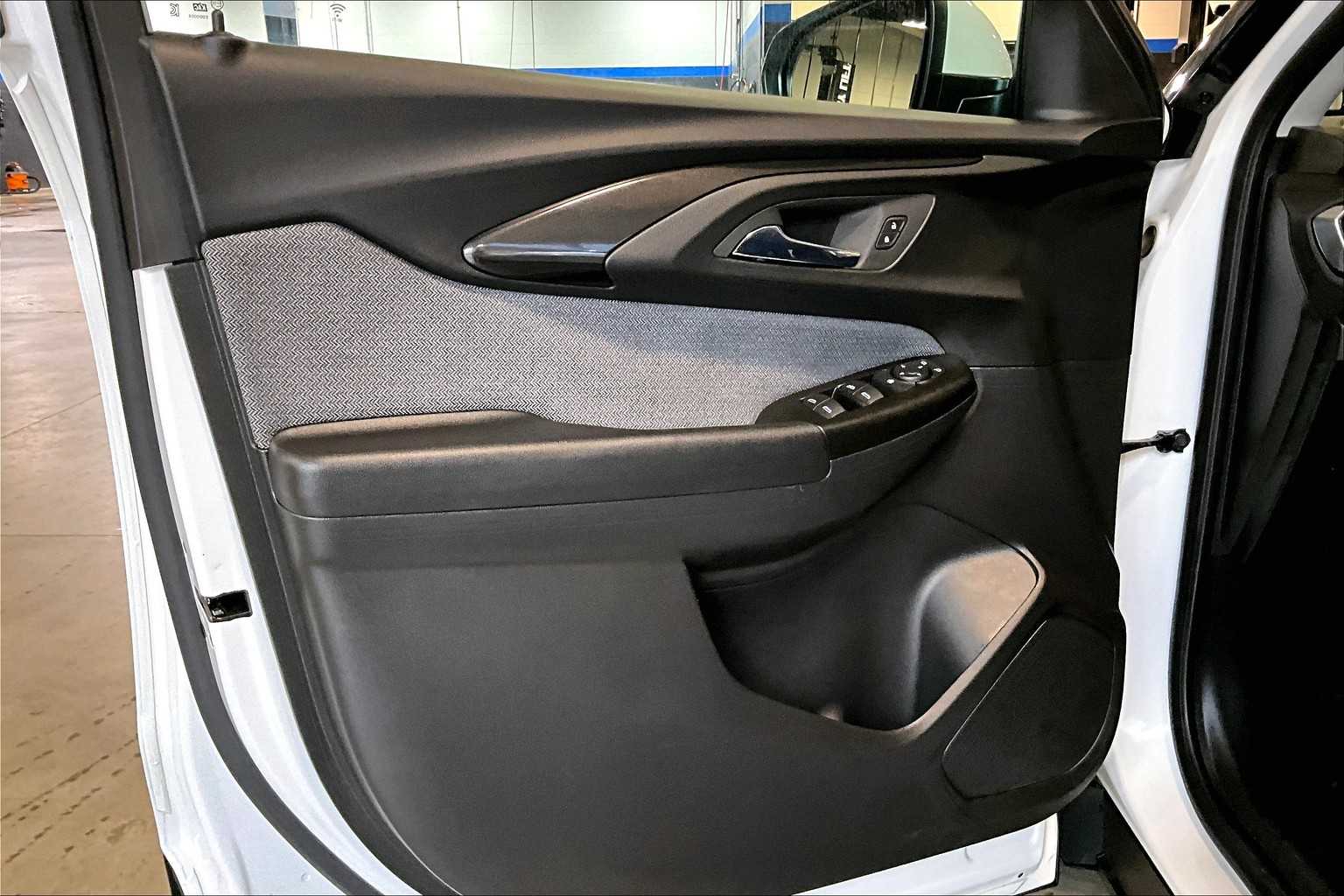 2022 Chevrolet TrailBlazer LT - Photo 9