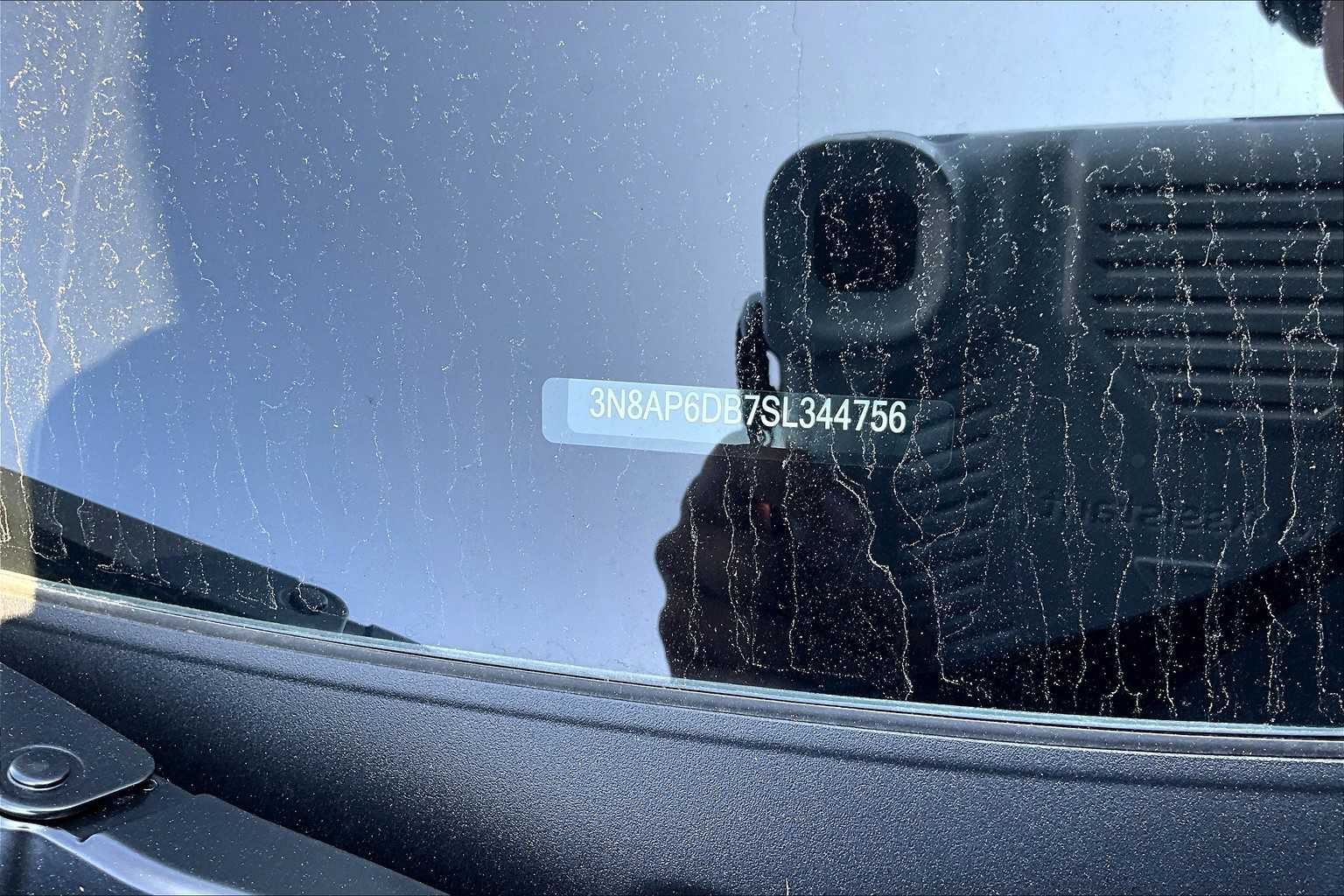 2025 Nissan Kicks SR - Photo 17