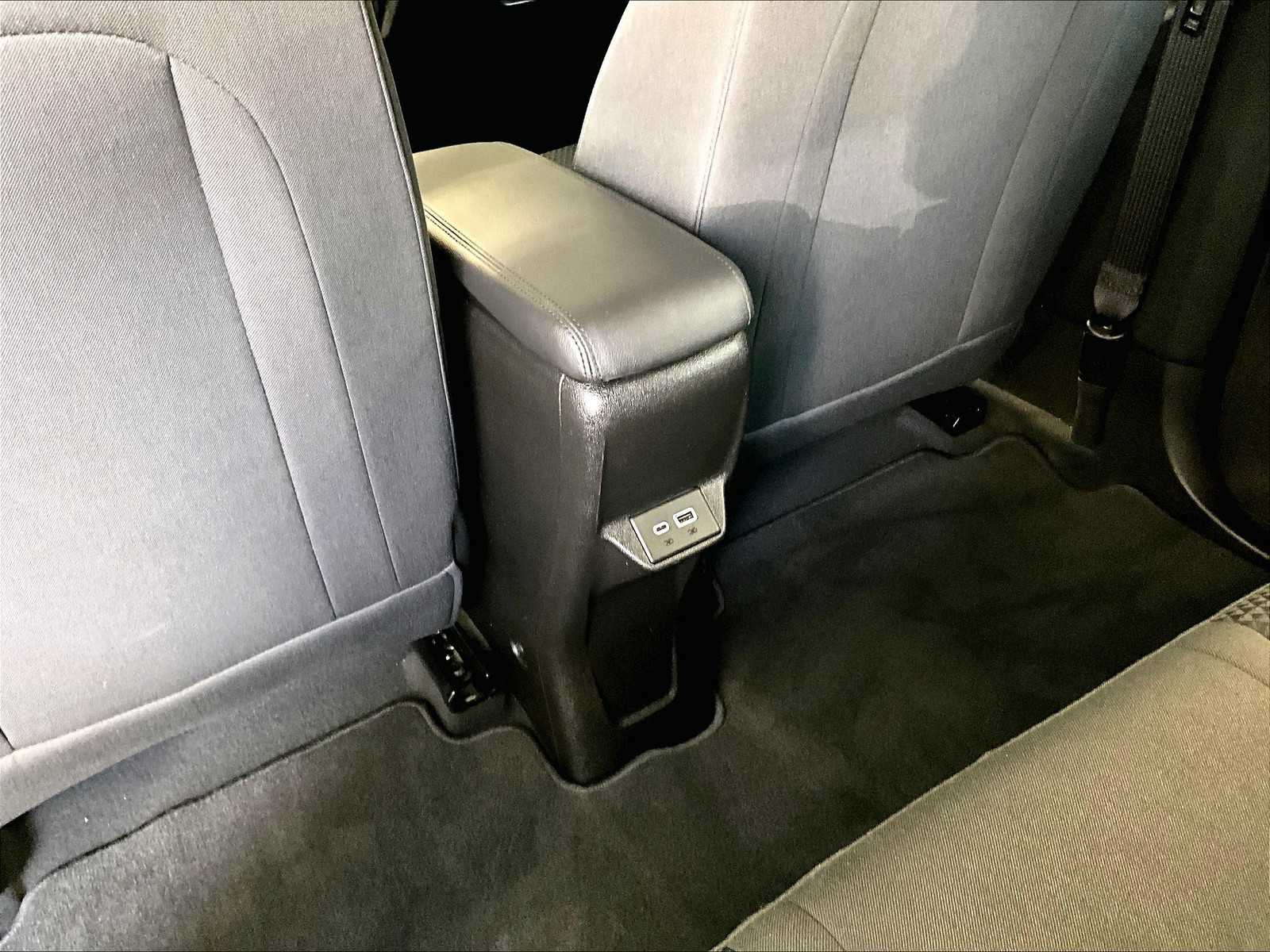 2023 Chevrolet Bolt EUV LT - Photo 29