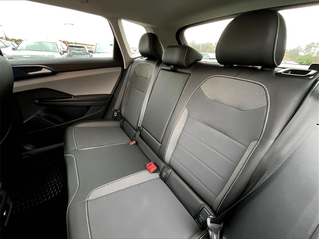 2024 Volkswagen Taos 1.5T SE - Photo 14