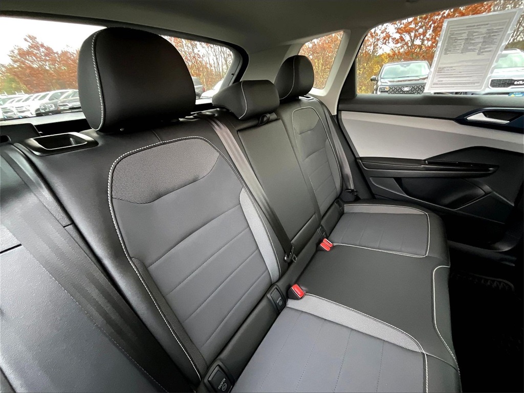 2024 Volkswagen Taos 1.5T SE - Photo 15
