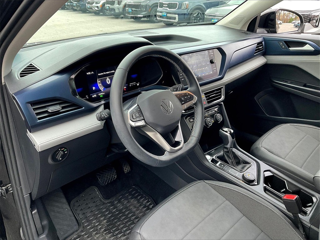 2024 Volkswagen Taos 1.5T SE - Photo 8