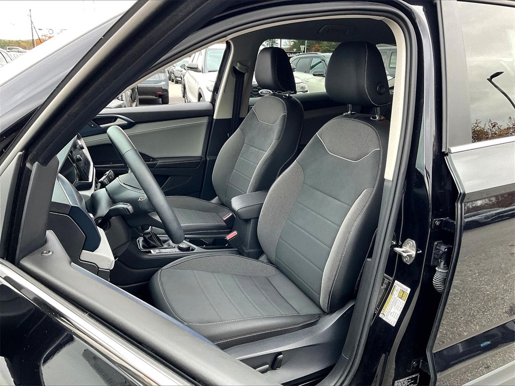 2024 Volkswagen Taos 1.5T SE - Photo 9