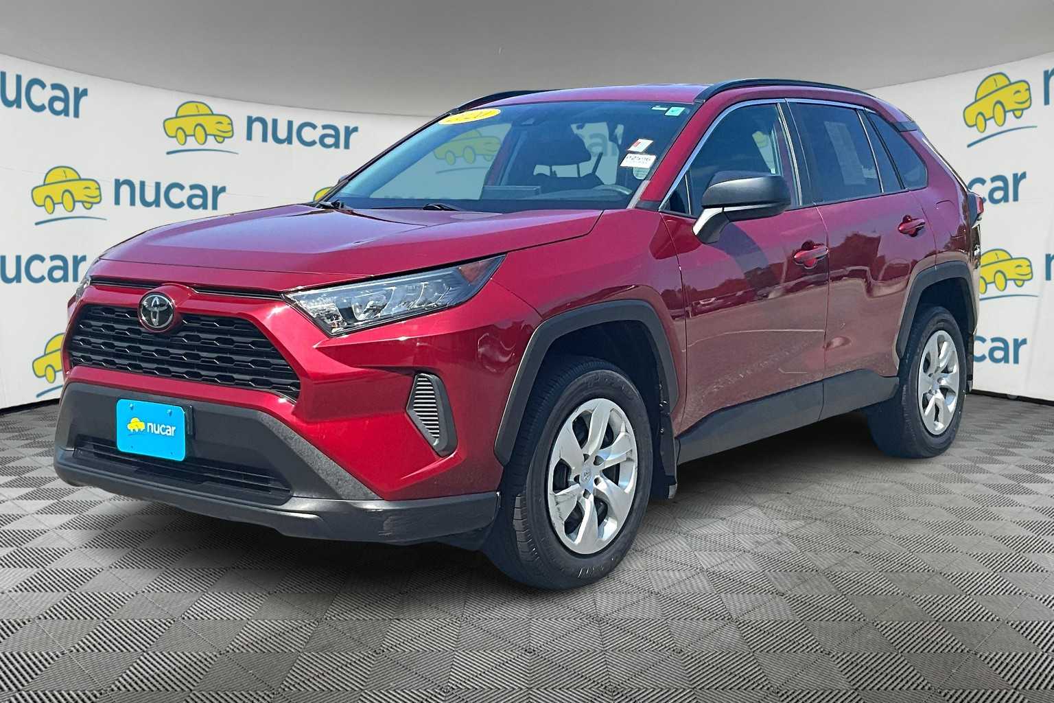 2020 Toyota RAV4 LE - Photo 3