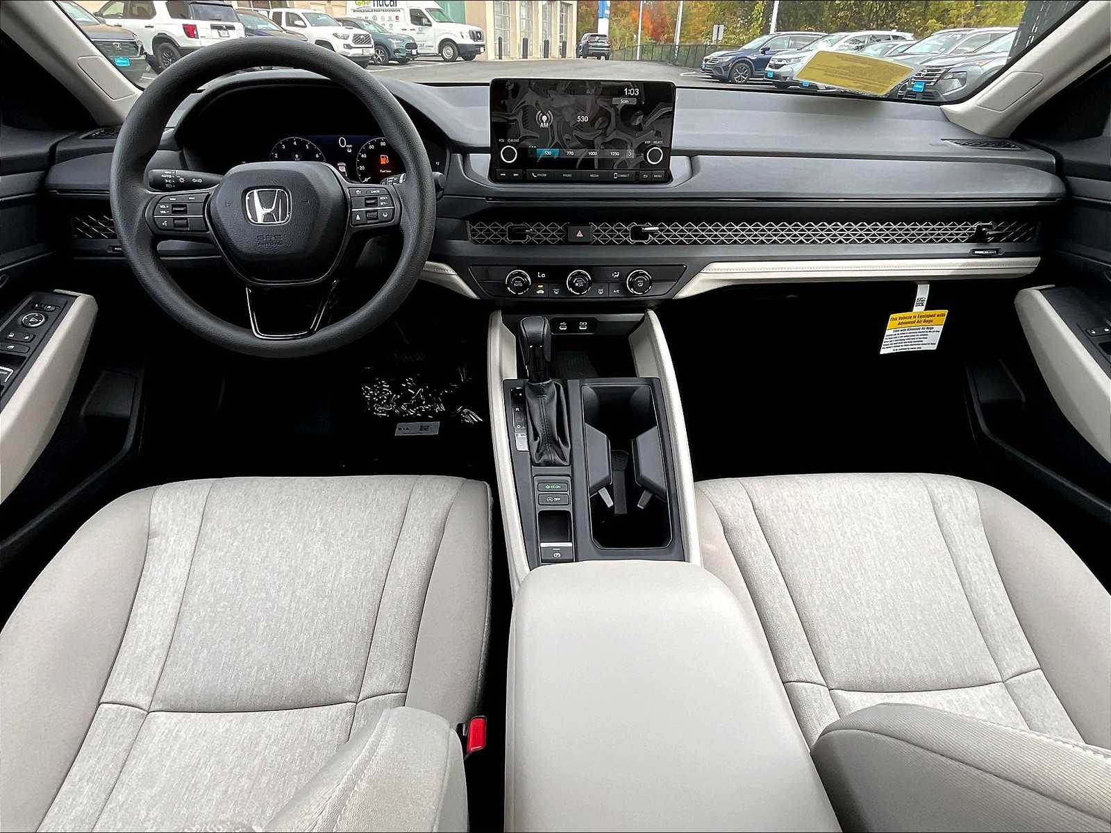 2025 Honda Accord LX - Photo 12