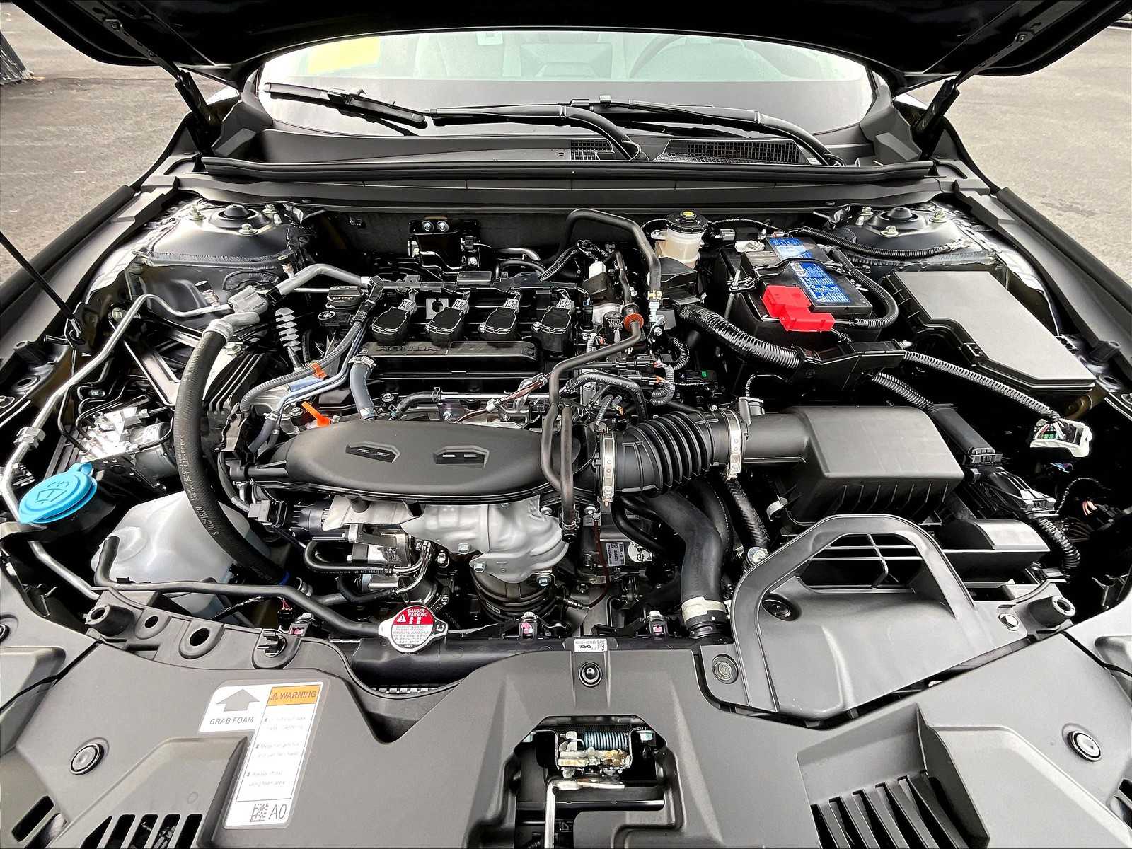2025 Honda Accord LX - Photo 16