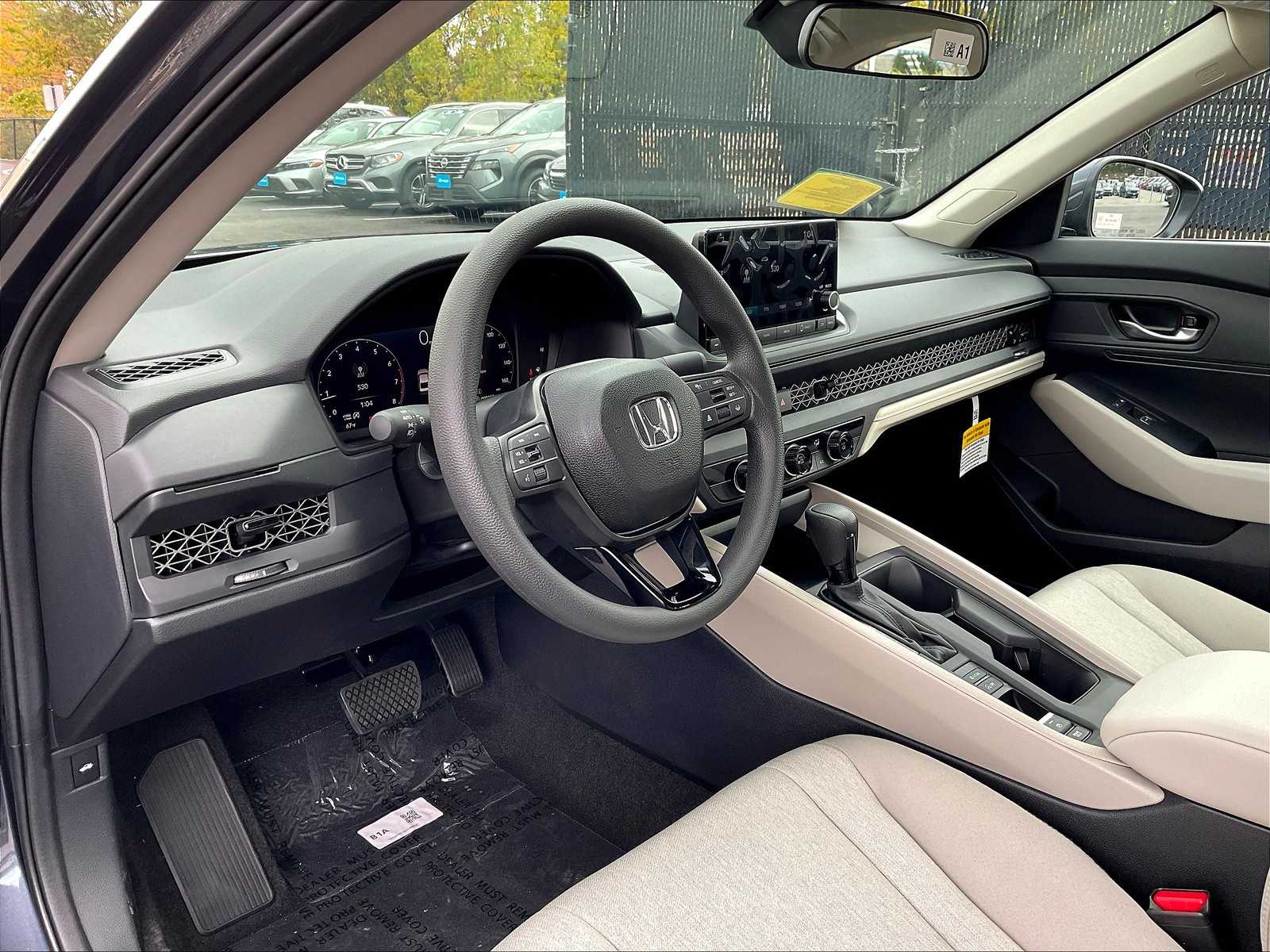 2025 Honda Accord LX - Photo 9