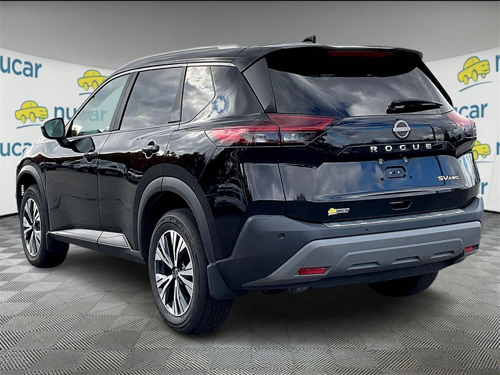 2023 Nissan Rogue SV - Photo 4