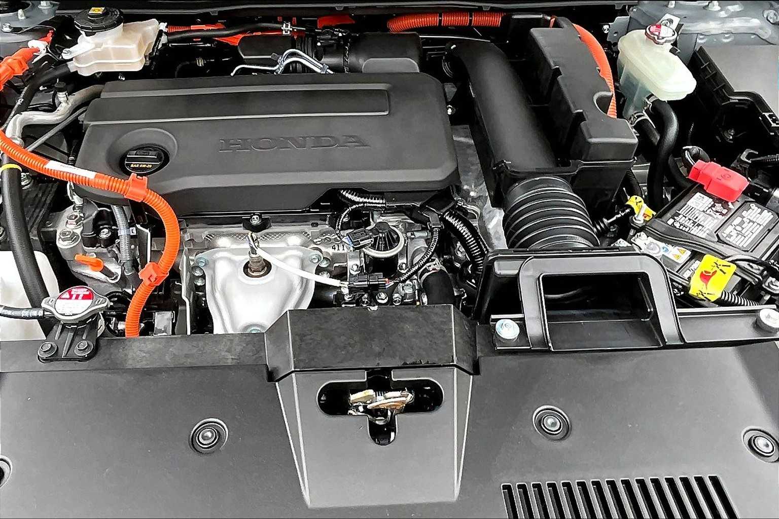 2026 Honda CR-V Hybrid Sport-L - Photo 16