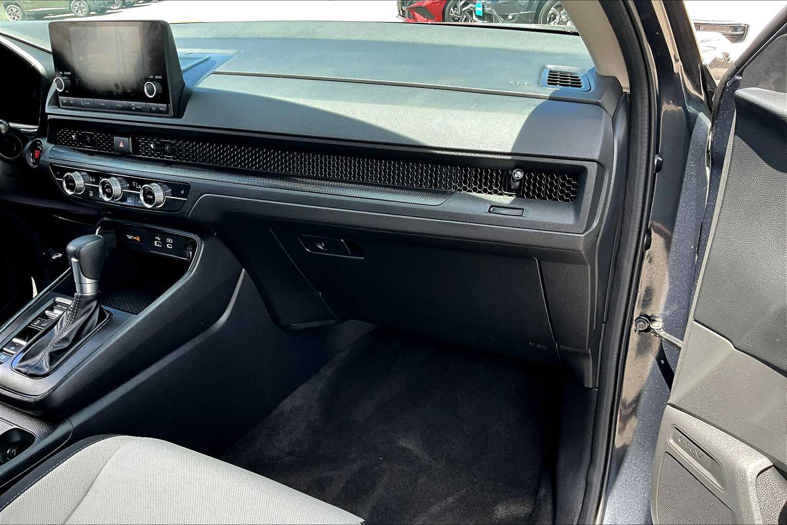 2024 Honda CR-V EX - Photo 13