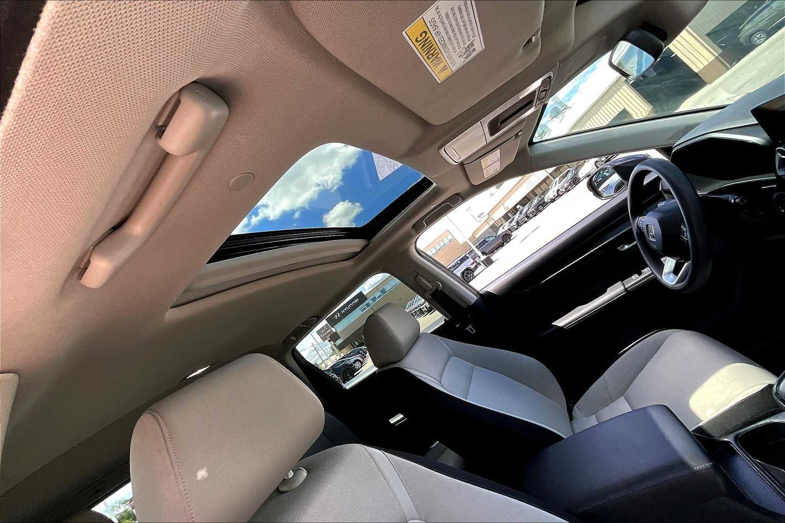 2024 Honda CR-V EX - Photo 22