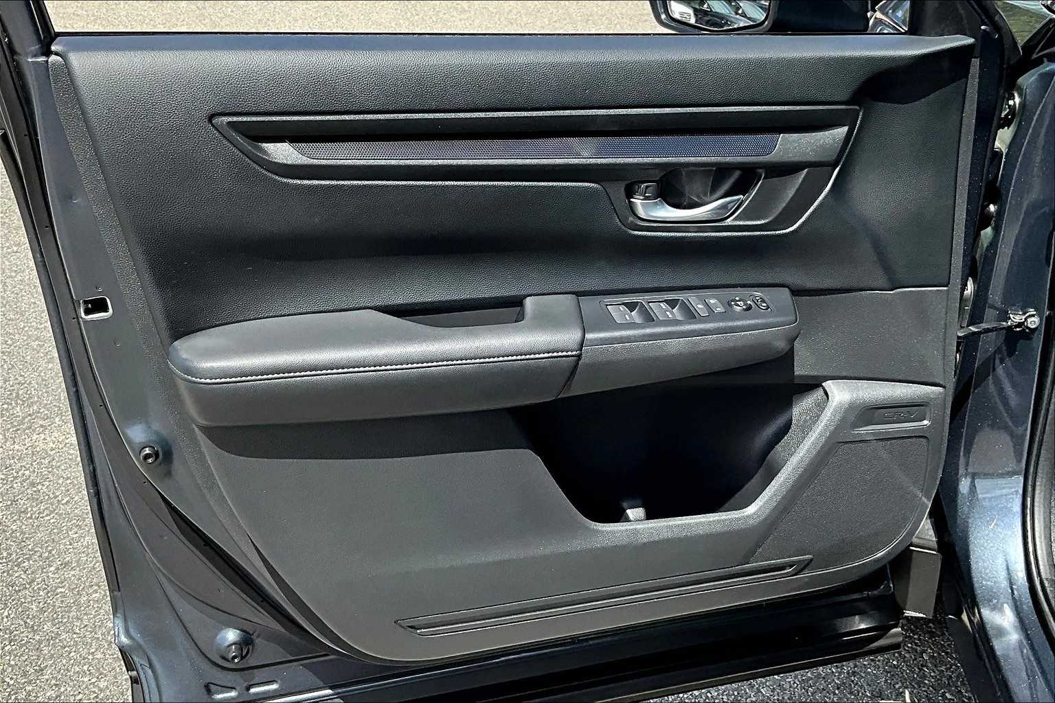 2024 Honda CR-V EX - Photo 9