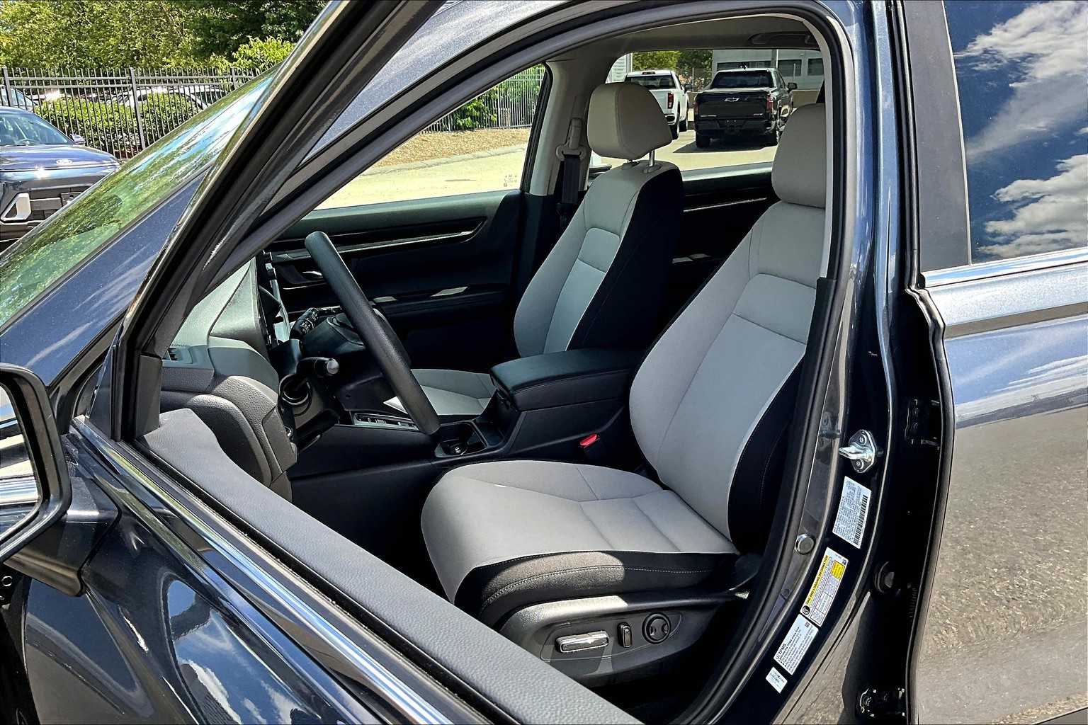 2024 Honda CR-V EX - Photo 10