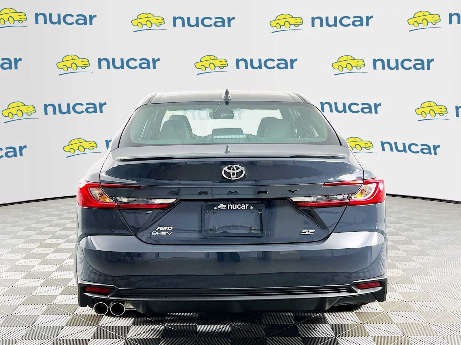 2025 Toyota Camry SE - Photo 5