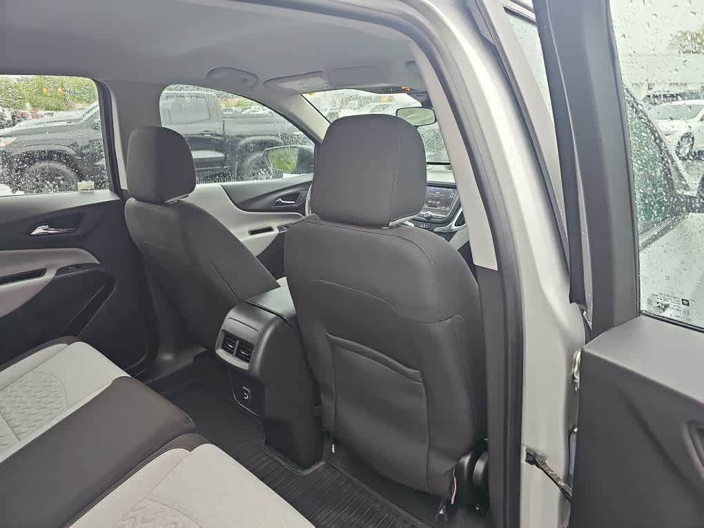 2022 Chevrolet Equinox LS - Photo 9