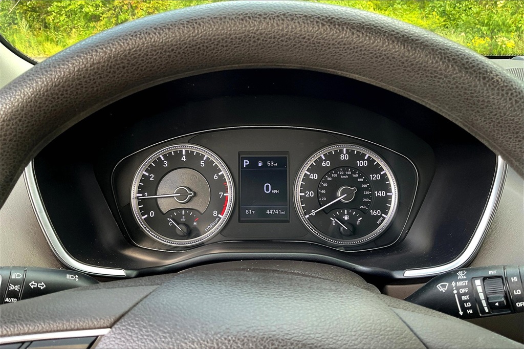 2020 Hyundai Santa Fe SE - Photo 15