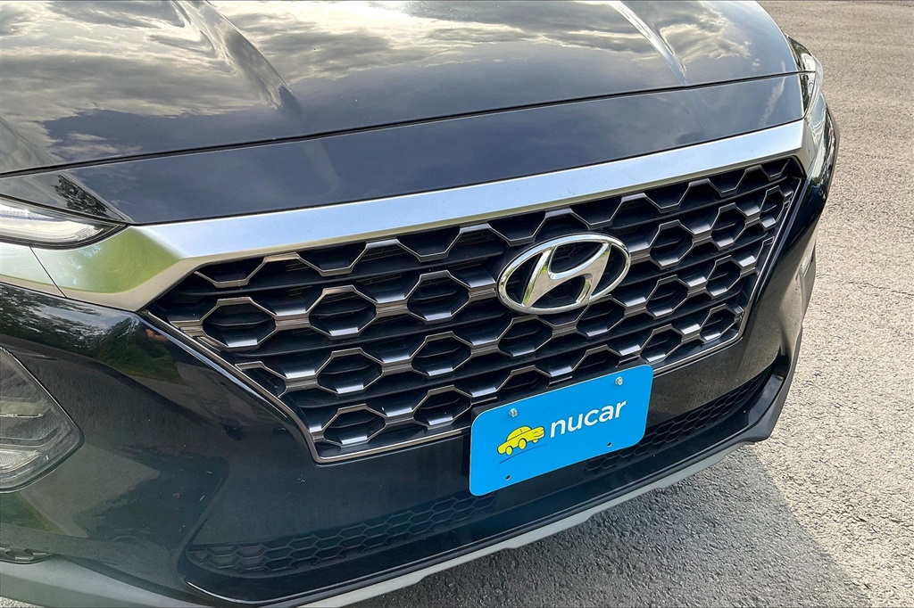 2020 Hyundai Santa Fe SE - Photo 29
