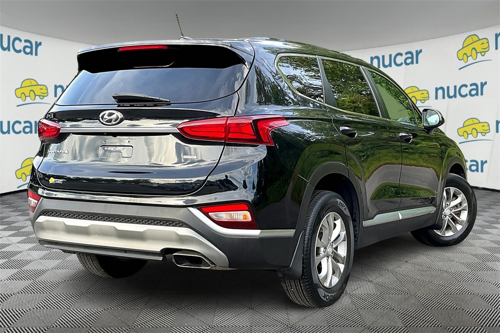 2020 Hyundai Santa Fe SE - Photo 6